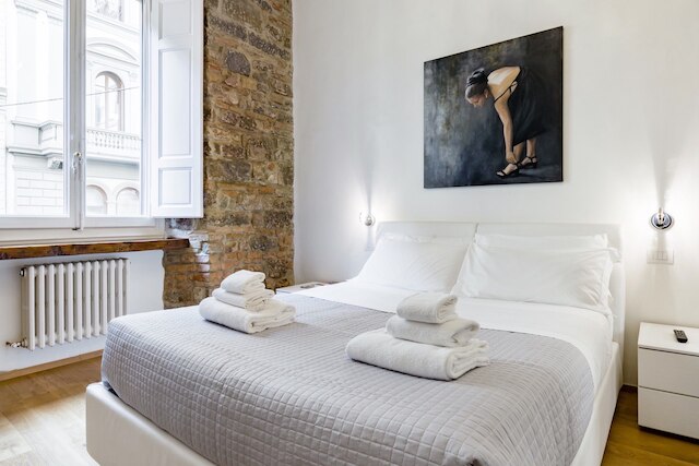 ラグジュアリー 2 ベッドルーム アパートメント ウィズ ホット Tブ - フローレンス シティ センター