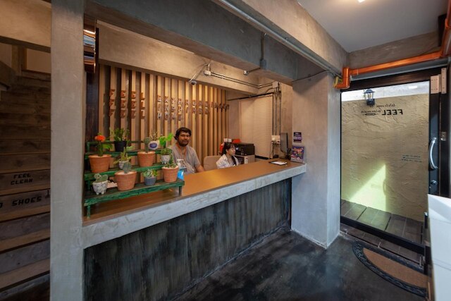 フィール ニンマン ブティック