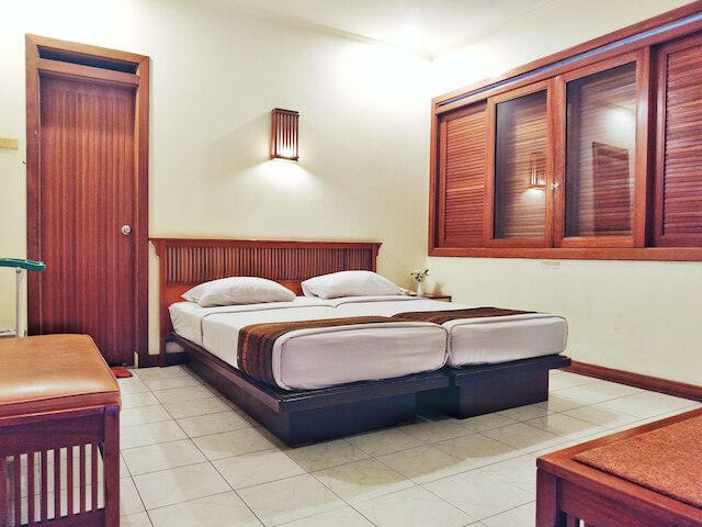 ザ シパク ガーデン ホテル