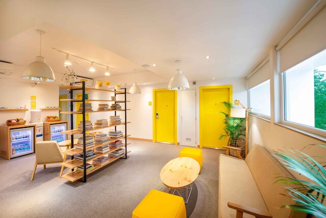 ブルームルームズ アット ジャンパス