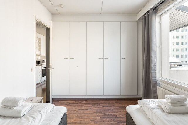 ヒーシ ホームズ ヘルシンキ ソルナイネン