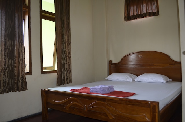 サルティカ ホテル