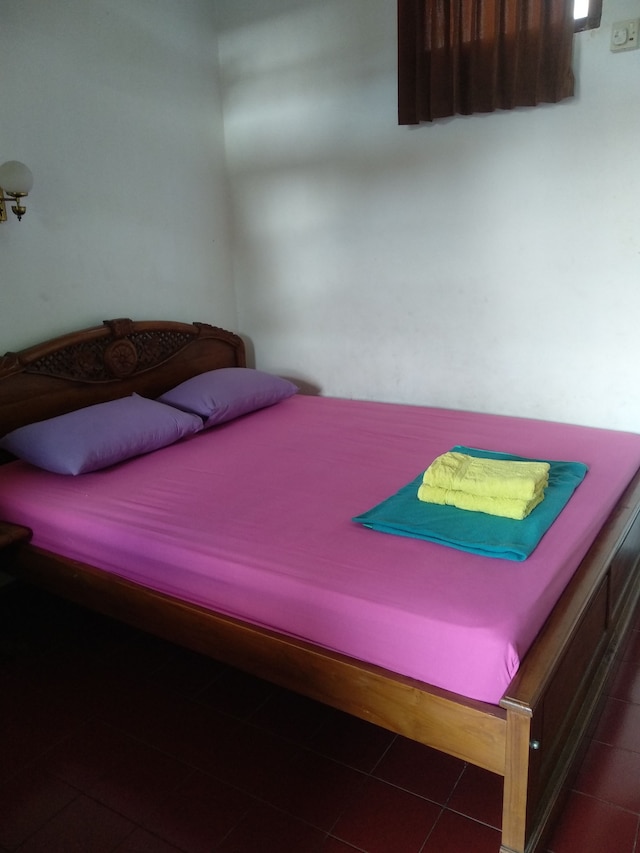 サルティカ ホテル