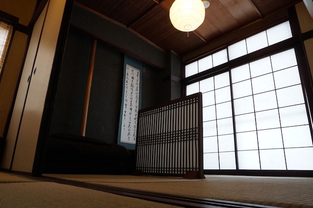 ホステル トマル