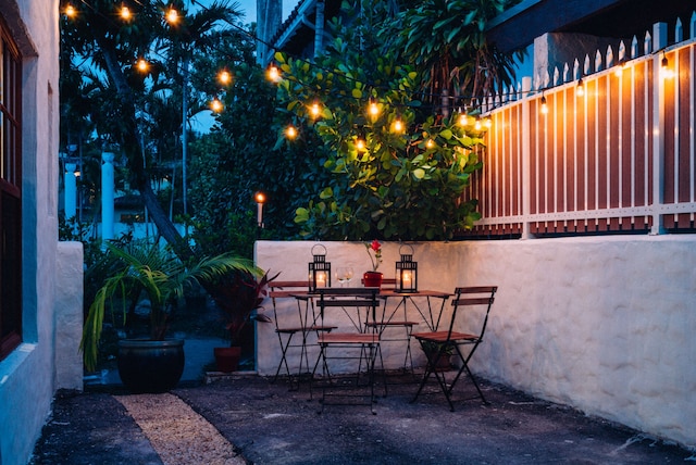 アー ウイ ワ プレミア コテージ イン ザ グローブ