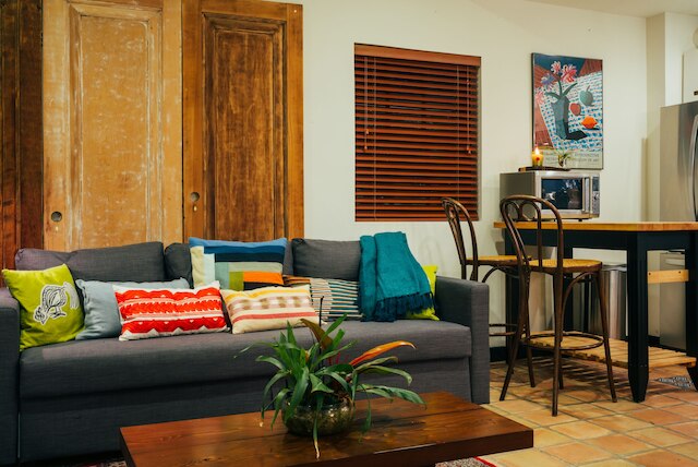 アー ウイ ワ プレミア コテージ イン ザ グローブ