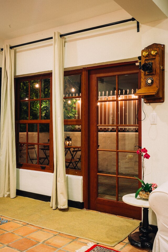 アー ウイ ワ プレミア コテージ イン ザ グローブ