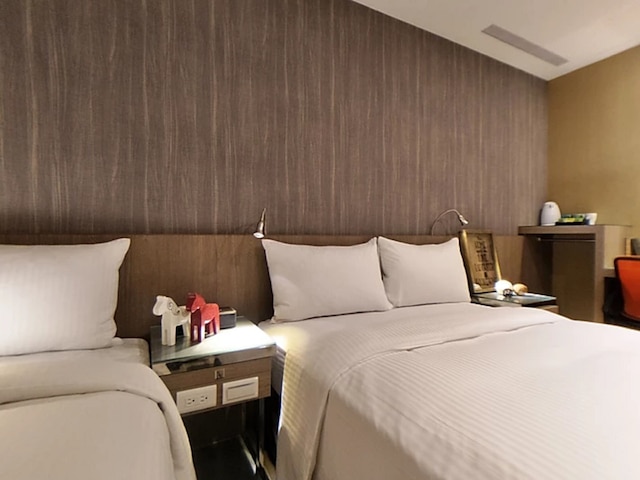 ウエストイン 48 - セルフ チェックイン ホテル (小西旅)