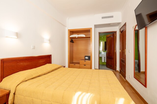 ホテル アンジョス