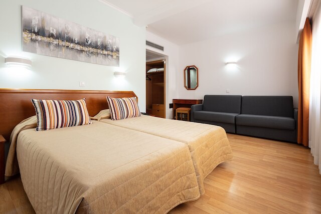 ホテル アンジョス