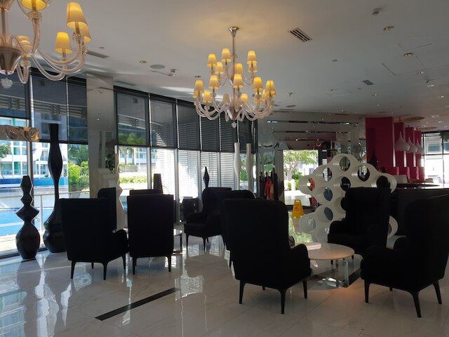 アジュール ラグジュアリー ビーチ スイーツ バイ バケーションズ PH