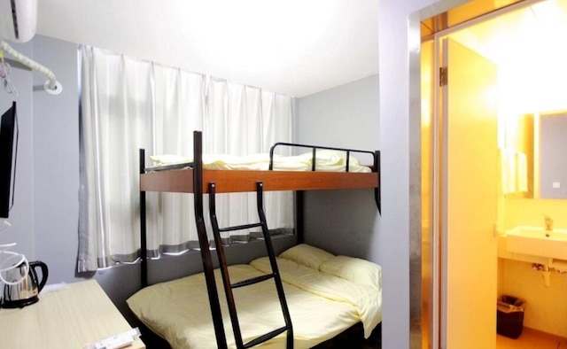 ミート フィッシュ インターナショナル ユース ホステル