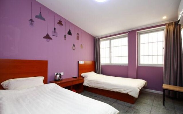 ミート インターナショナル ユース ホステル ピチャイユアン