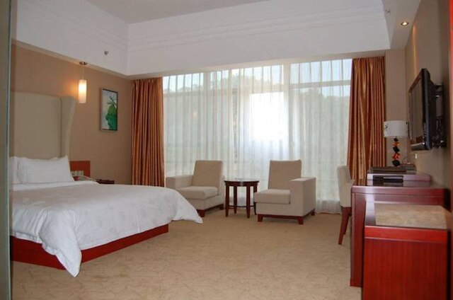 Eastern Banshan Hotel