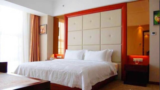 Eastern Banshan Hotel