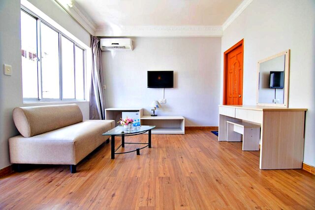 S79 クイン ジャン エアポート ホテル