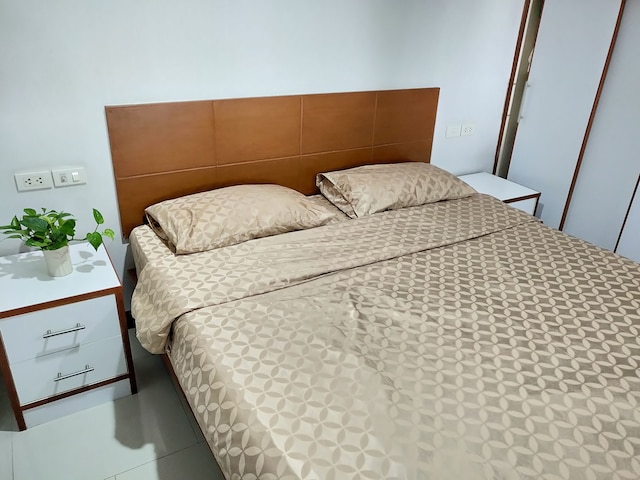 アムステラックス アパートメンツ