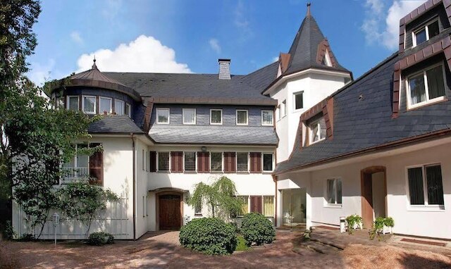 ホテル ヴィラ フォルケンベルグ