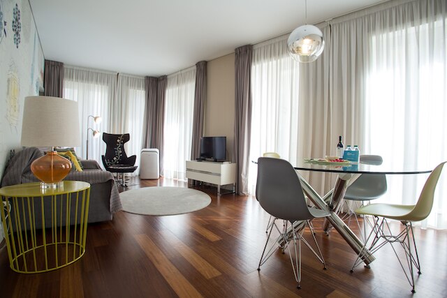 カルドサス ストーリー アパート バイ ポルトシティホスツ