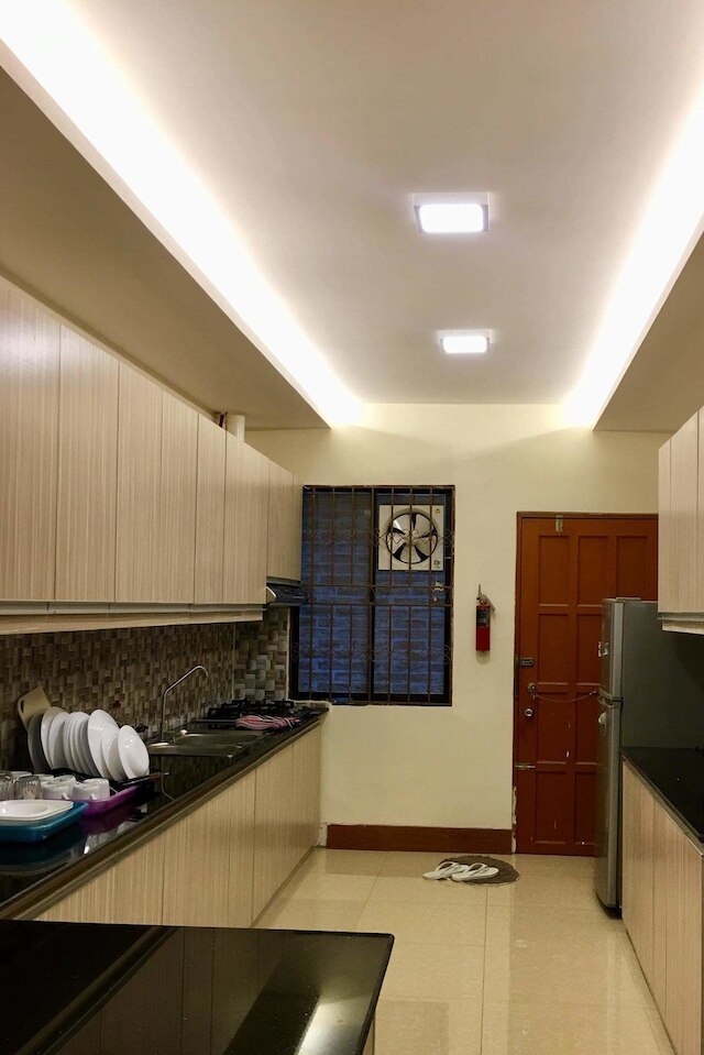 トランジェント ハウス アンド ヴァン フォー レント