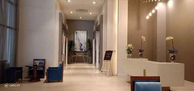 コリーンズ ベッドシット アット ホライゾンズ 101