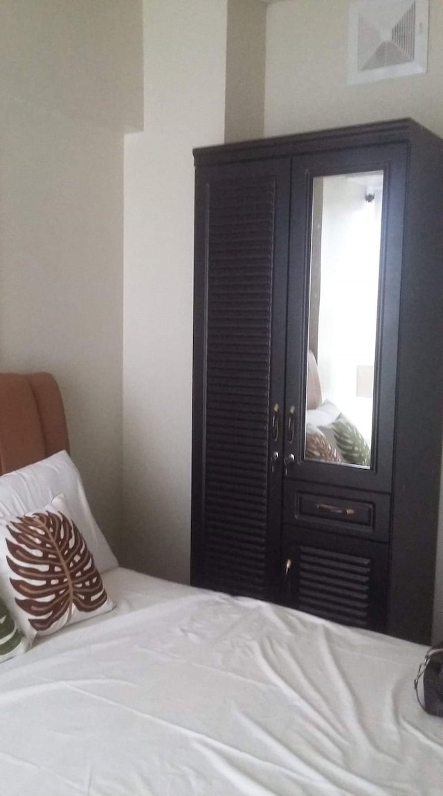 ロロンズ リスティング - マクタン