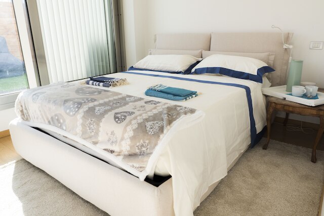 イマース ユアセルフ イン アン イディリック シチュエーション