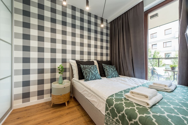 ユアセカンドフラット シェドミオグロツカ