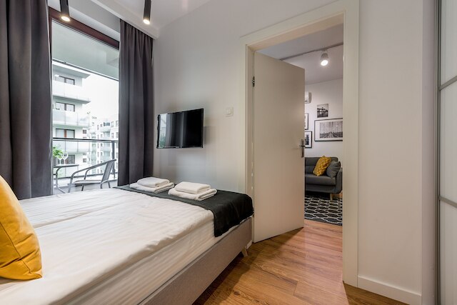 ユアセカンドフラット シェドミオグロツカ