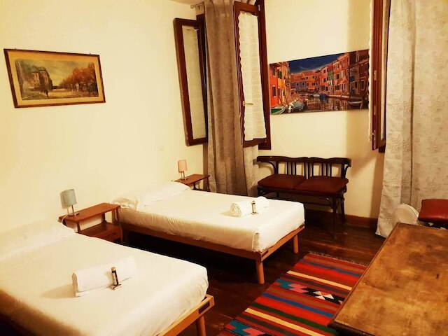 カーザ ディ アデル