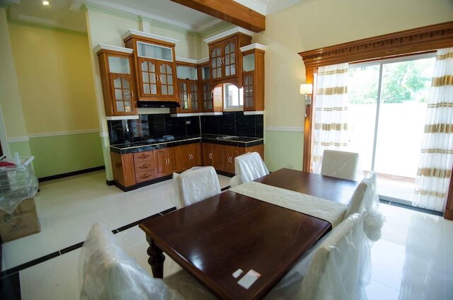 ダンサム ハウス