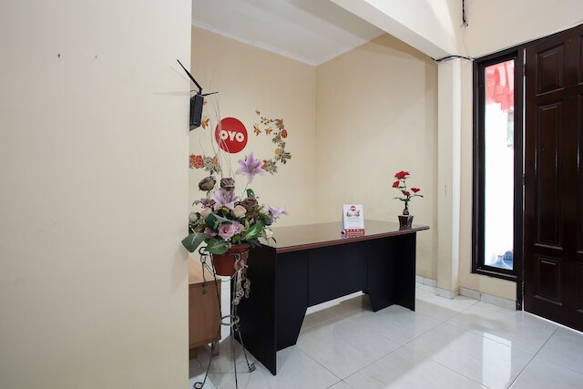 ホテル O グラハ 99