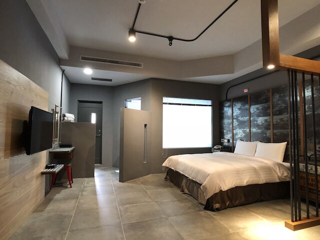 墾丁トゥルー カラー ホステル (原舍精緻旅店)