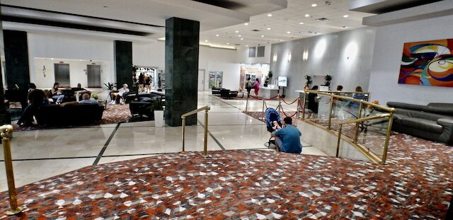 ビーチ フロント スタジオ