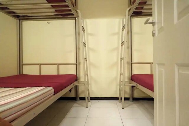 ポンドック バックパッカー シティ スクエア