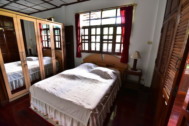 ノン アパートメント パタヤ - 大人限定