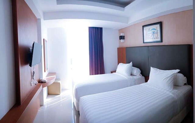 ザ アザナ ホテル エアポート スマラン