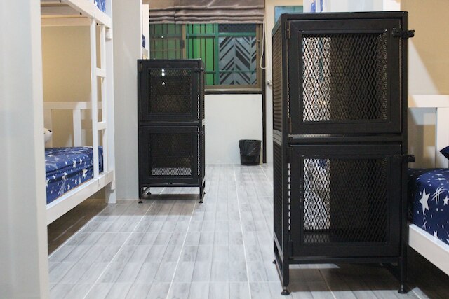 エンジョイハウス - ホステル