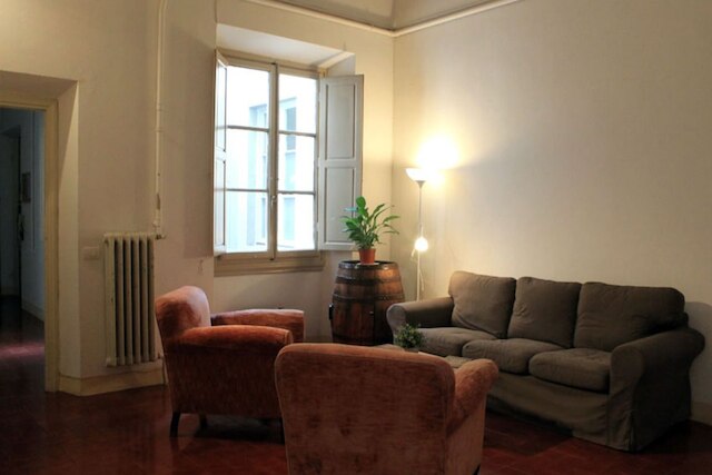 アート アパートメント ダンテ