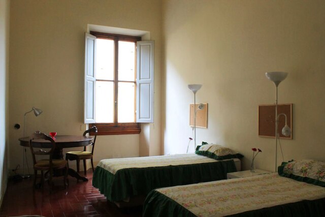 アート アパートメント ダンテ