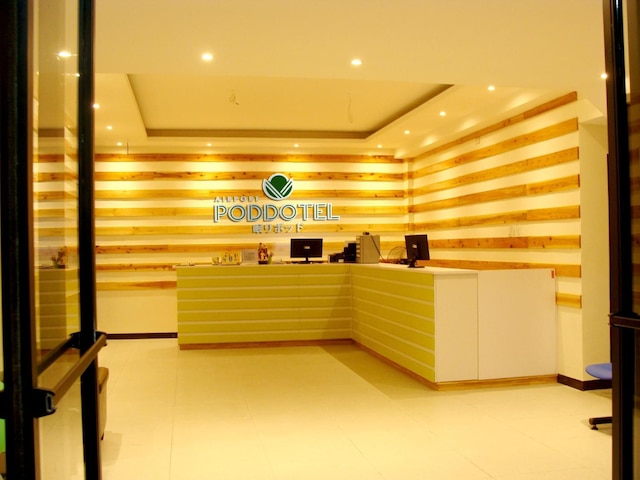 エアポート ポッドテル