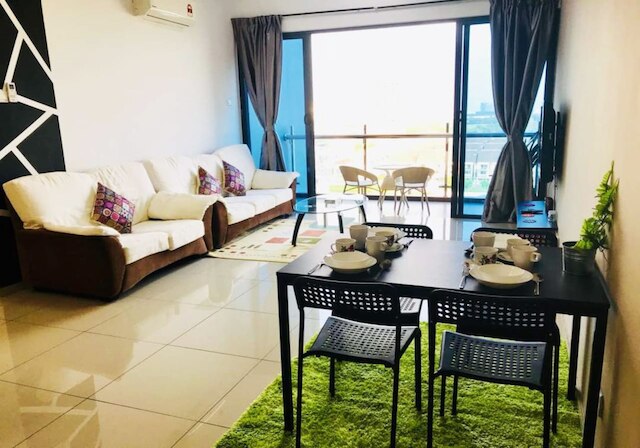 アトランティス アップル ホーム ムラカ タウン エリア