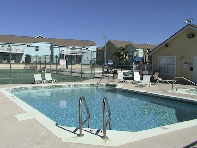 Ip60528 - ヴィラズ アット アイランド クラブ リンドフィールズ - 3 ベッド 2 バス コンド