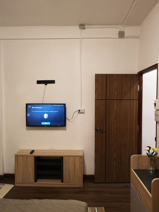 アーニー ハウス