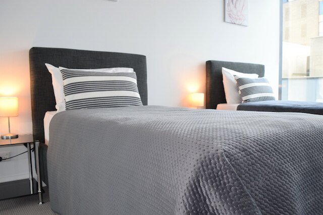 エグゼクティブ ステイ オン リトル コリンズ