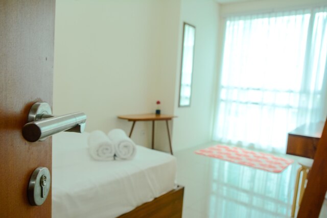 ウッドランド パーク レジデンス カリバタ ビュー スイミング プール