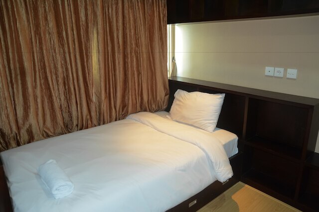 ガンダリア ハイツ アパートメント ウィズ モール アクセス