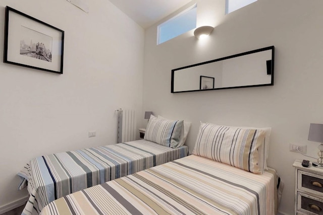 ラグジュアリー 2 ベッドルーム アパートメント