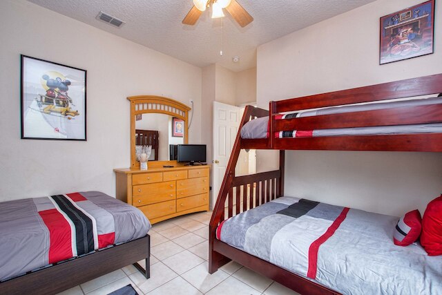 3 ベッドルーム 2 バス ホーム イン ウィンザー パームス バイ CV-8168