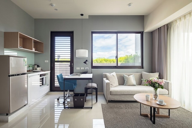 ジョリー ホテル